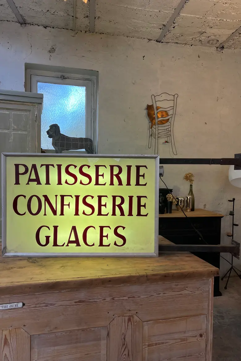 Enseigne lumineuse vintage