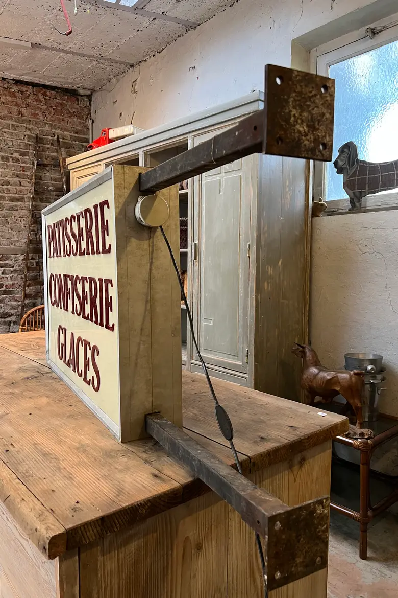 Enseigne lumineuse vintage