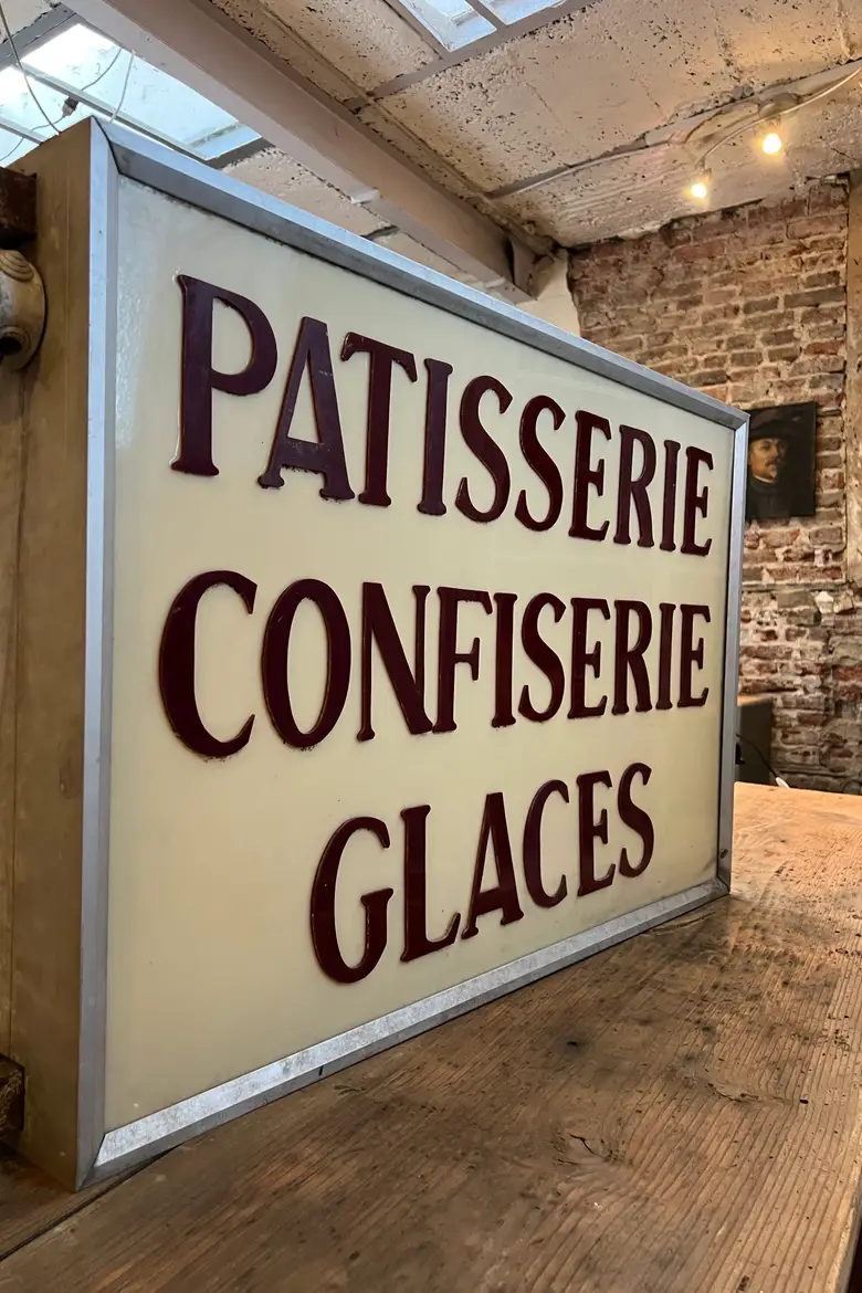 Enseigne lumineuse vintage