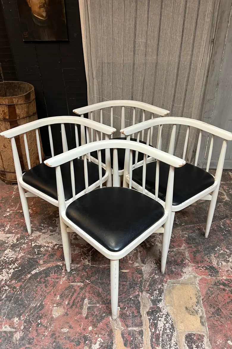 Ensemble table et 4 chaises vintage Thonet 1960