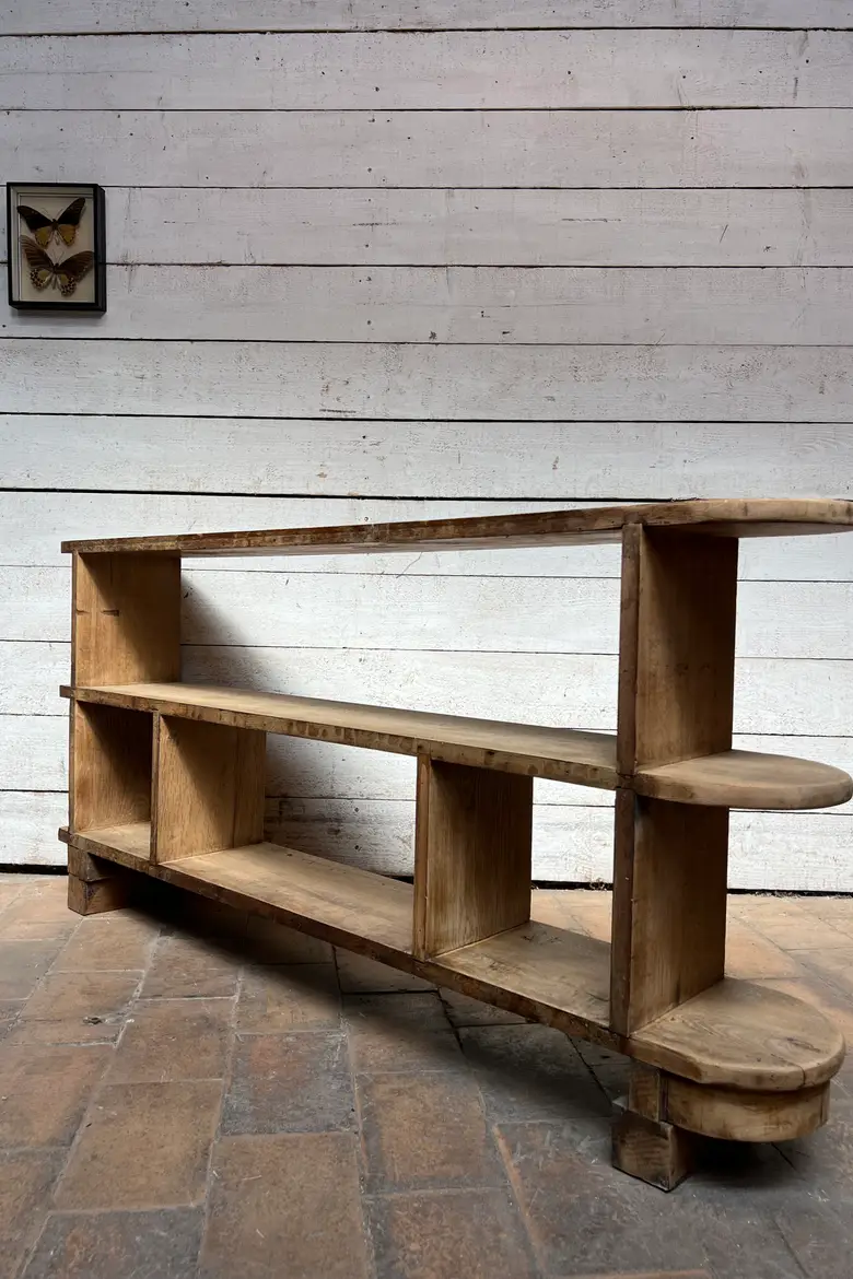 Étagère Art Déco en chêne massif
