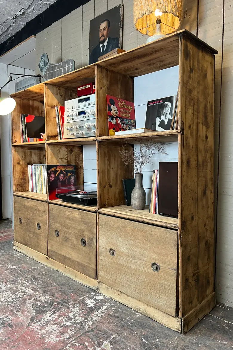 Étagère / bibliothèque en chêne et sapin