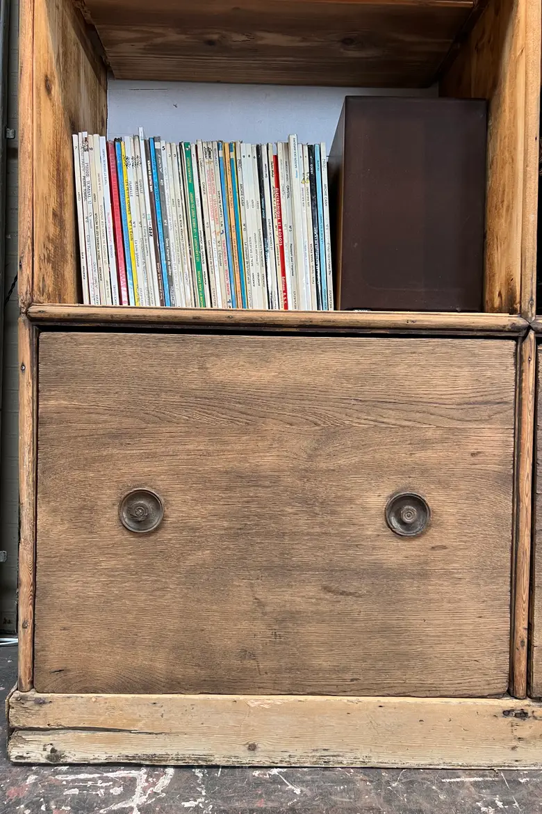 Étagère / bibliothèque en chêne et sapin