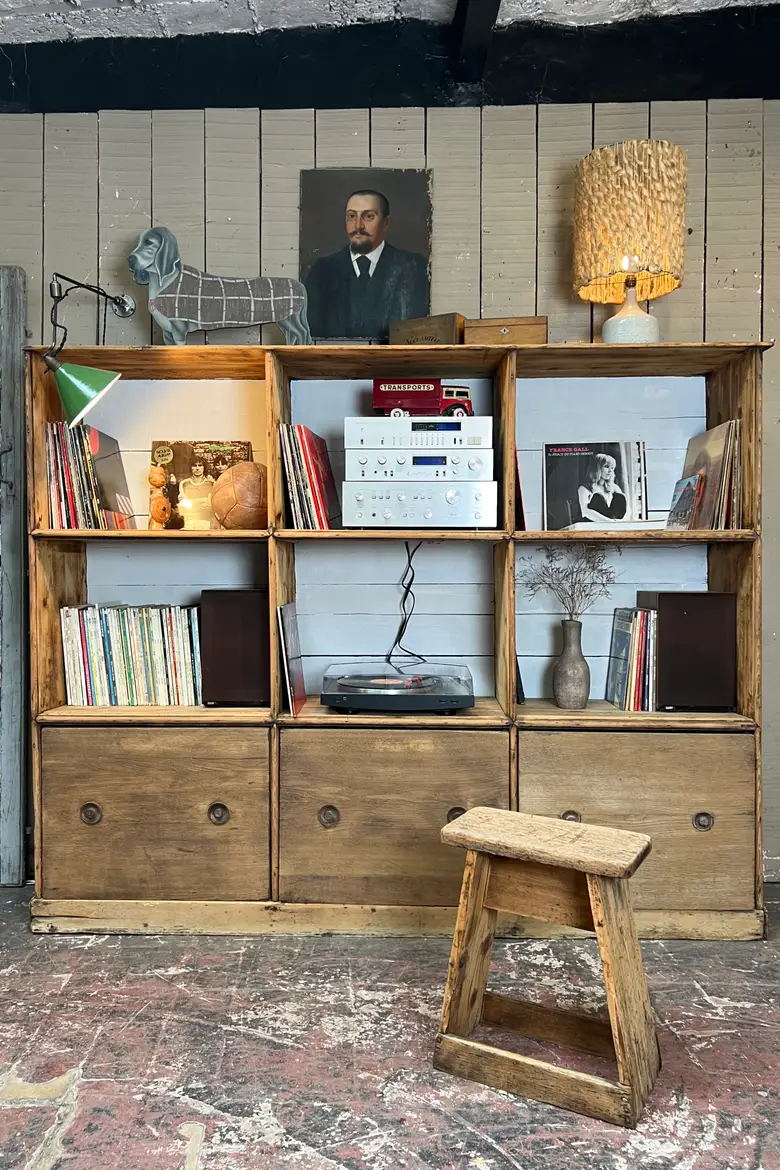 Étagère / bibliothèque en chêne et sapin