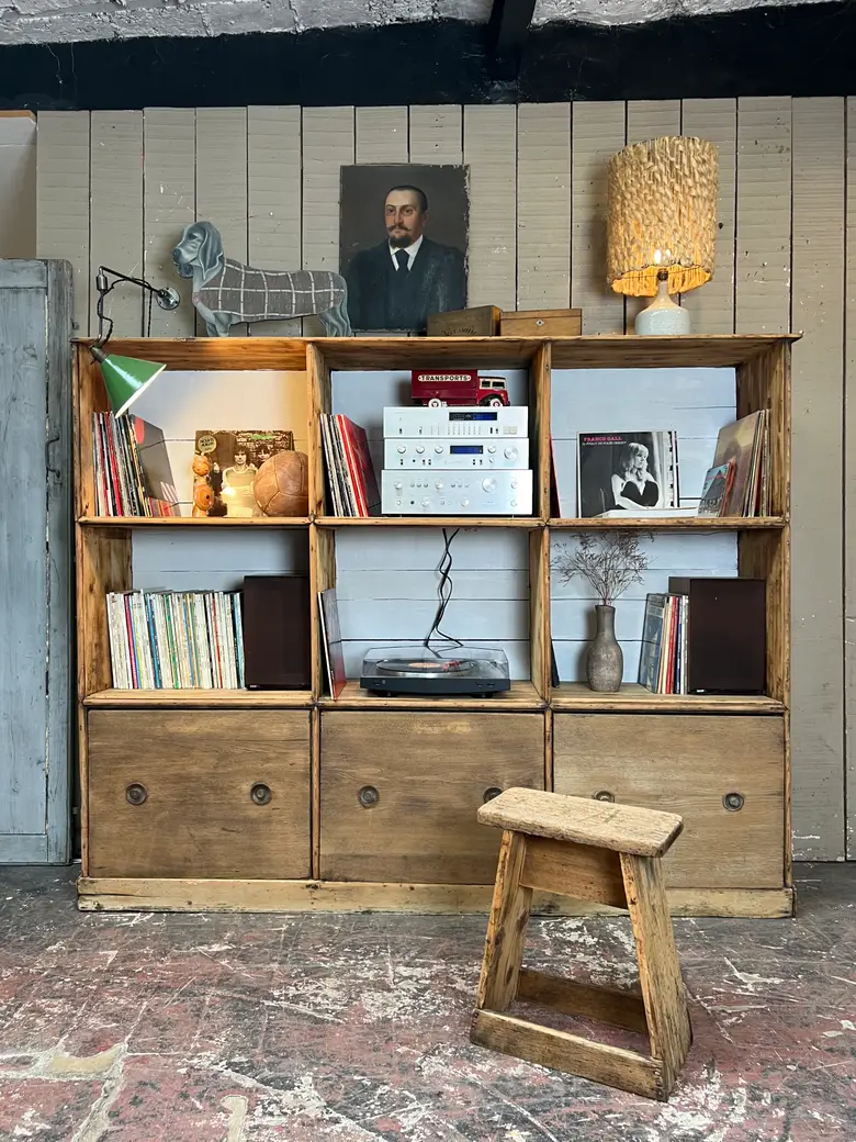 Étagère / bibliothèque en chêne et sapin