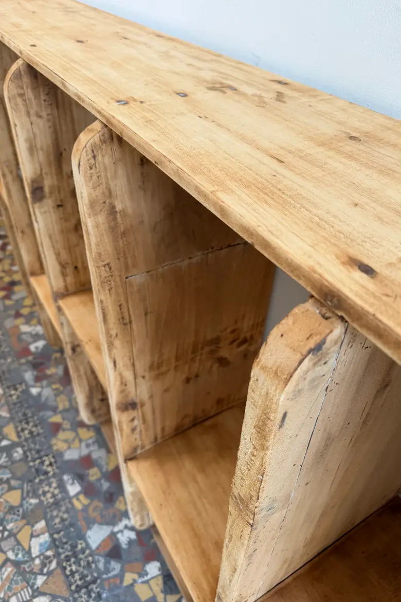 Étagère d’atelier asymétrique — début XXe