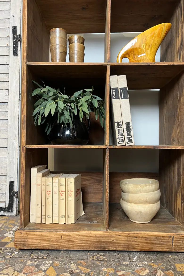 Étagère d’atelier en sapin
