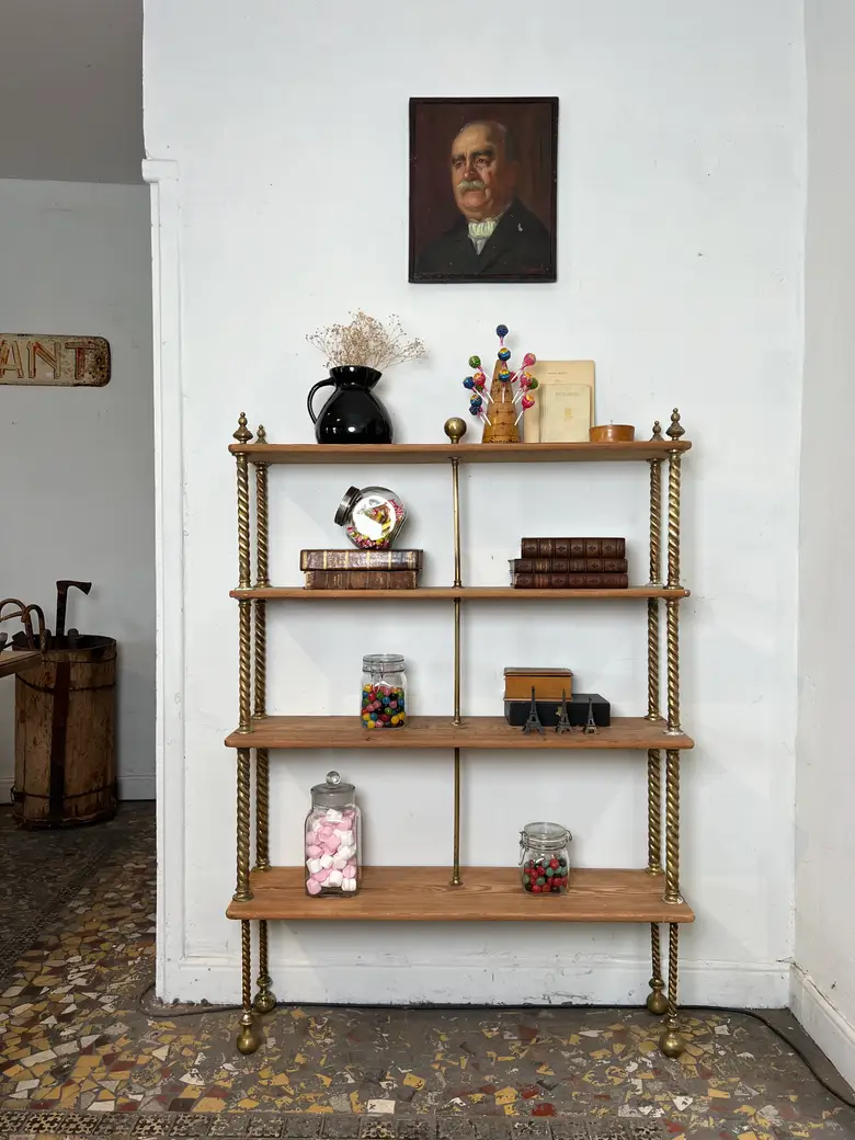Étagère de confiserie