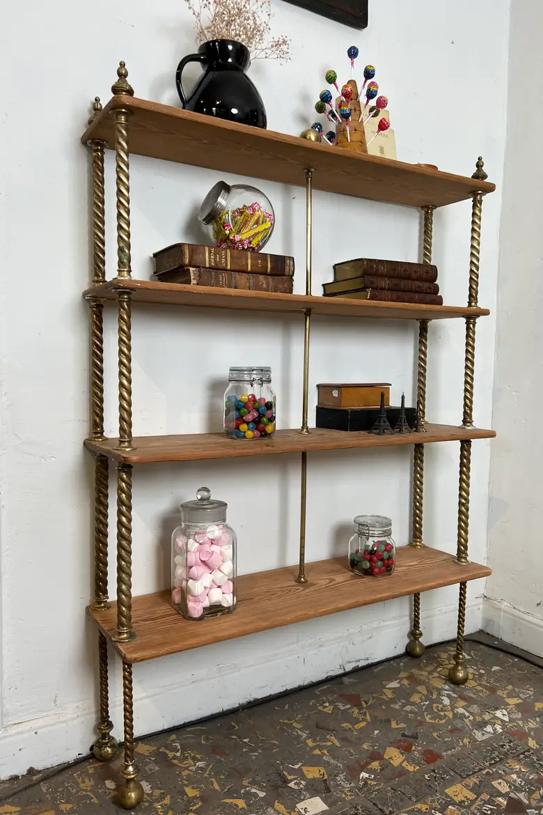Étagère de confiserie