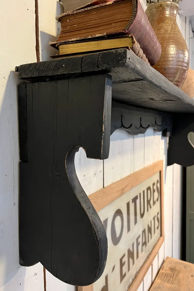 Étagère de cuisine Début XXème peinte en noir