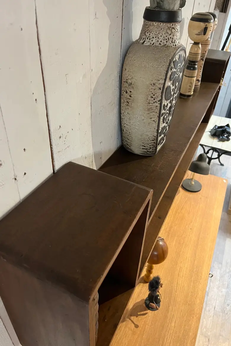 Étagère scandinave à suspendre