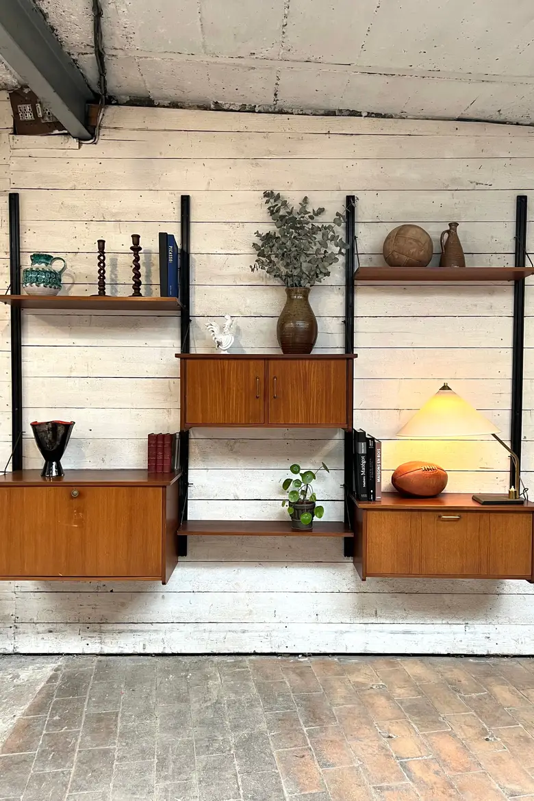 Étagère vintage scandinave Wall unit de style Poul CADOVIUS 1950