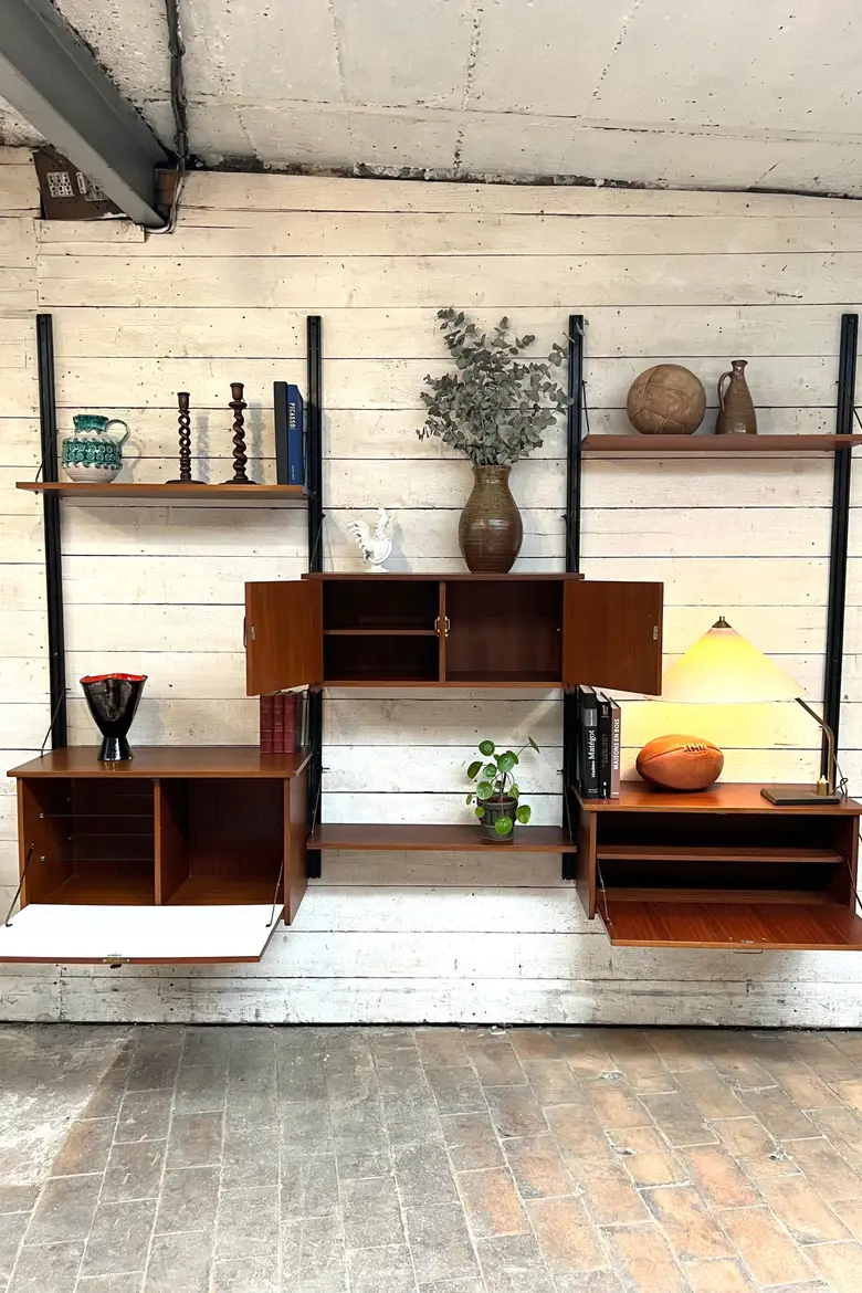 Étagère vintage scandinave Wall unit de style Poul CADOVIUS 1950