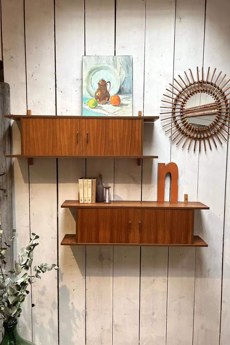 Étagères scandinaves vintage Années 50