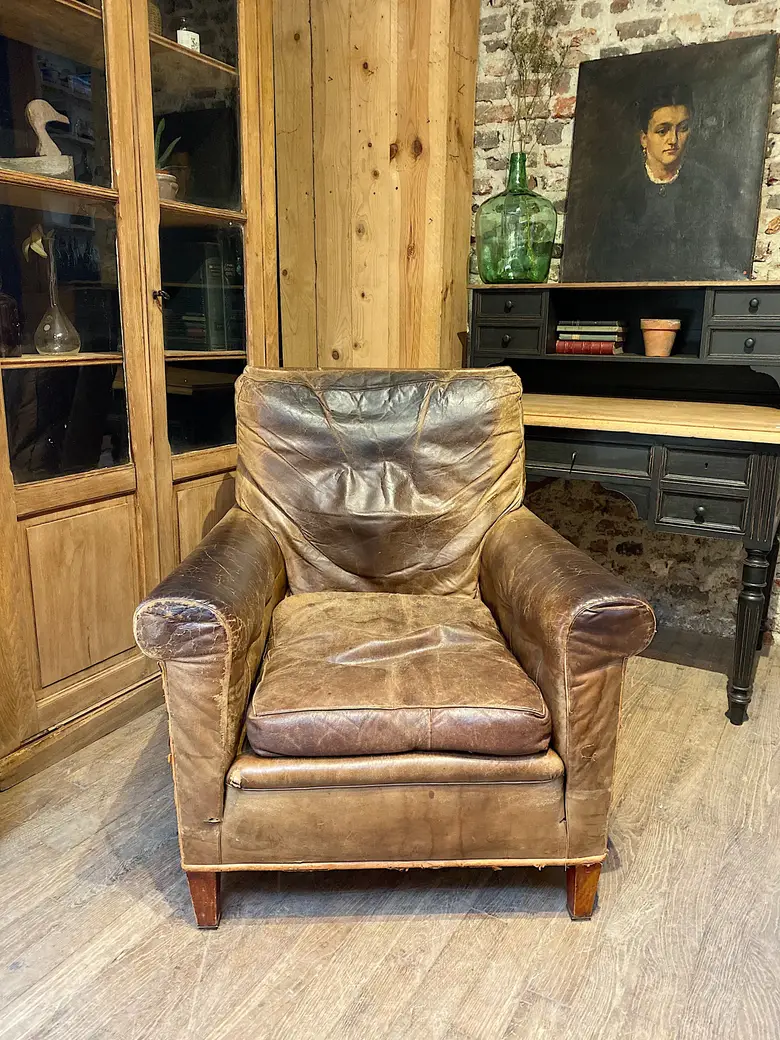 Fauteuil club en cuir Années 50