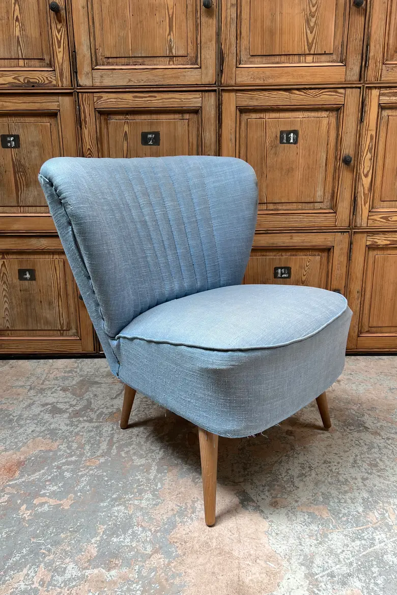 Fauteuil cocktail bleu jean 1950