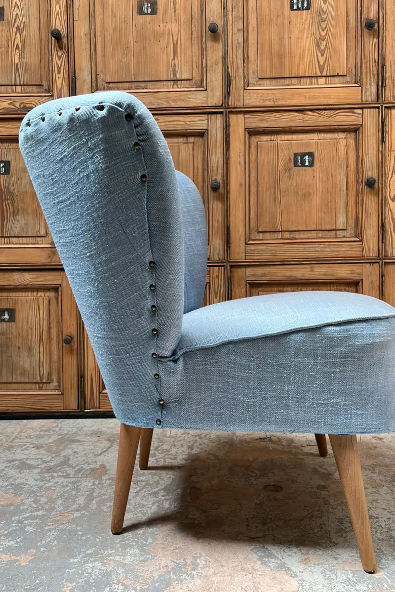 Fauteuil cocktail bleu jean 1950