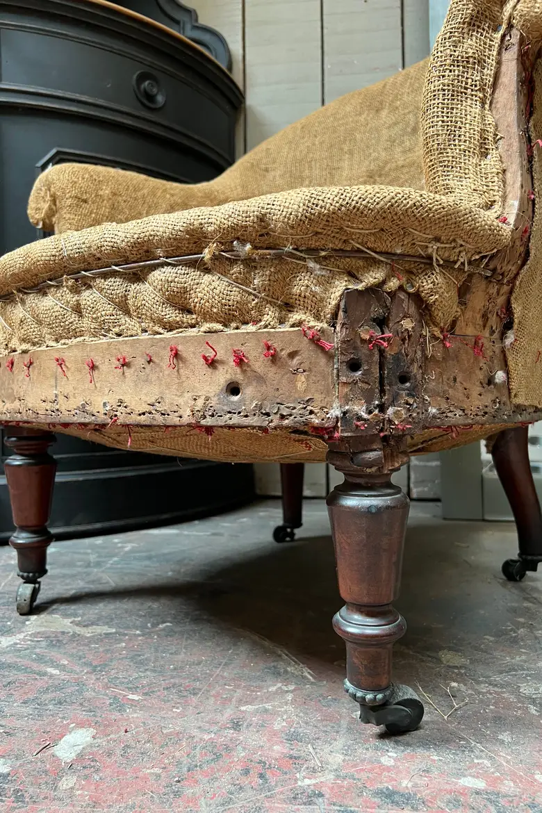 Fauteuil crapaud de style Napoléon III Début XXème