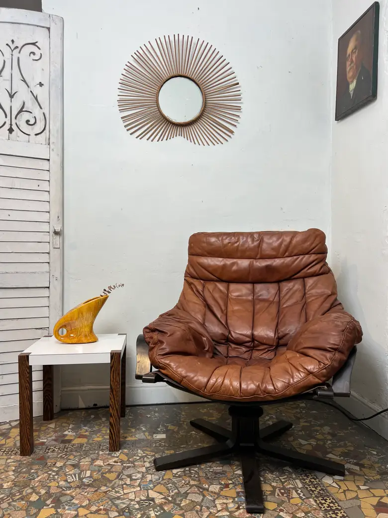 Fauteuil cuir scandinave