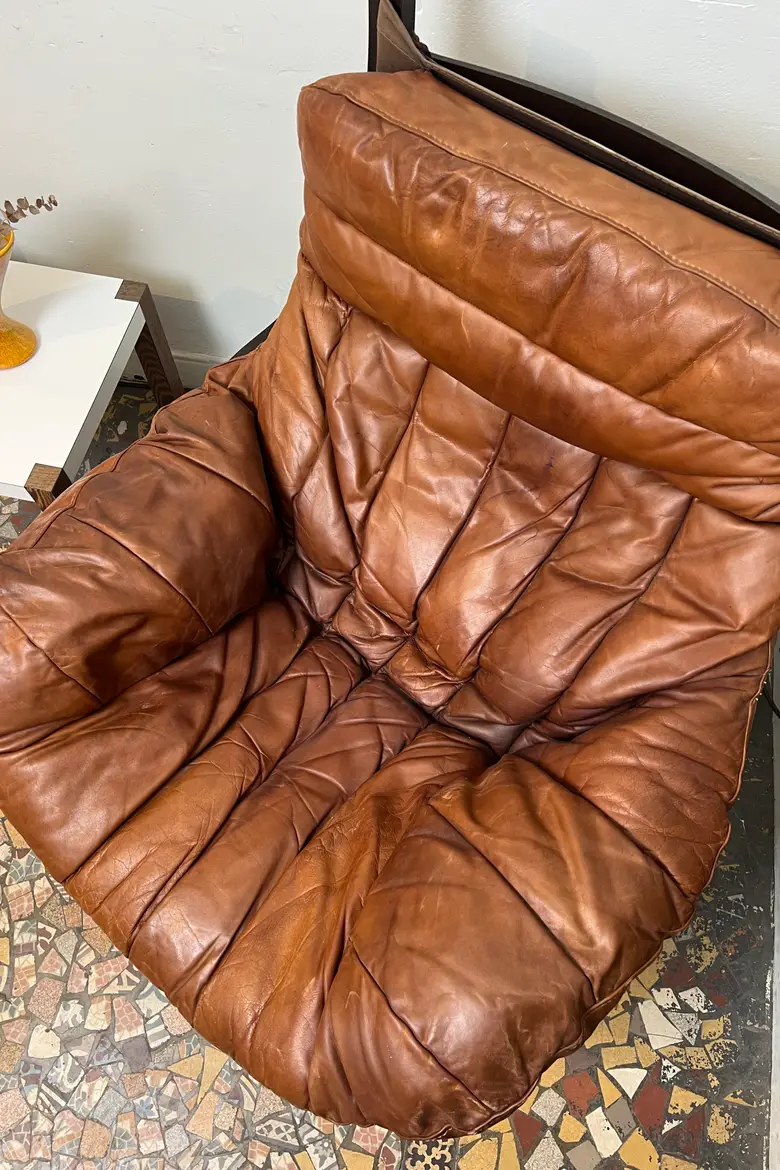 Fauteuil cuir scandinave