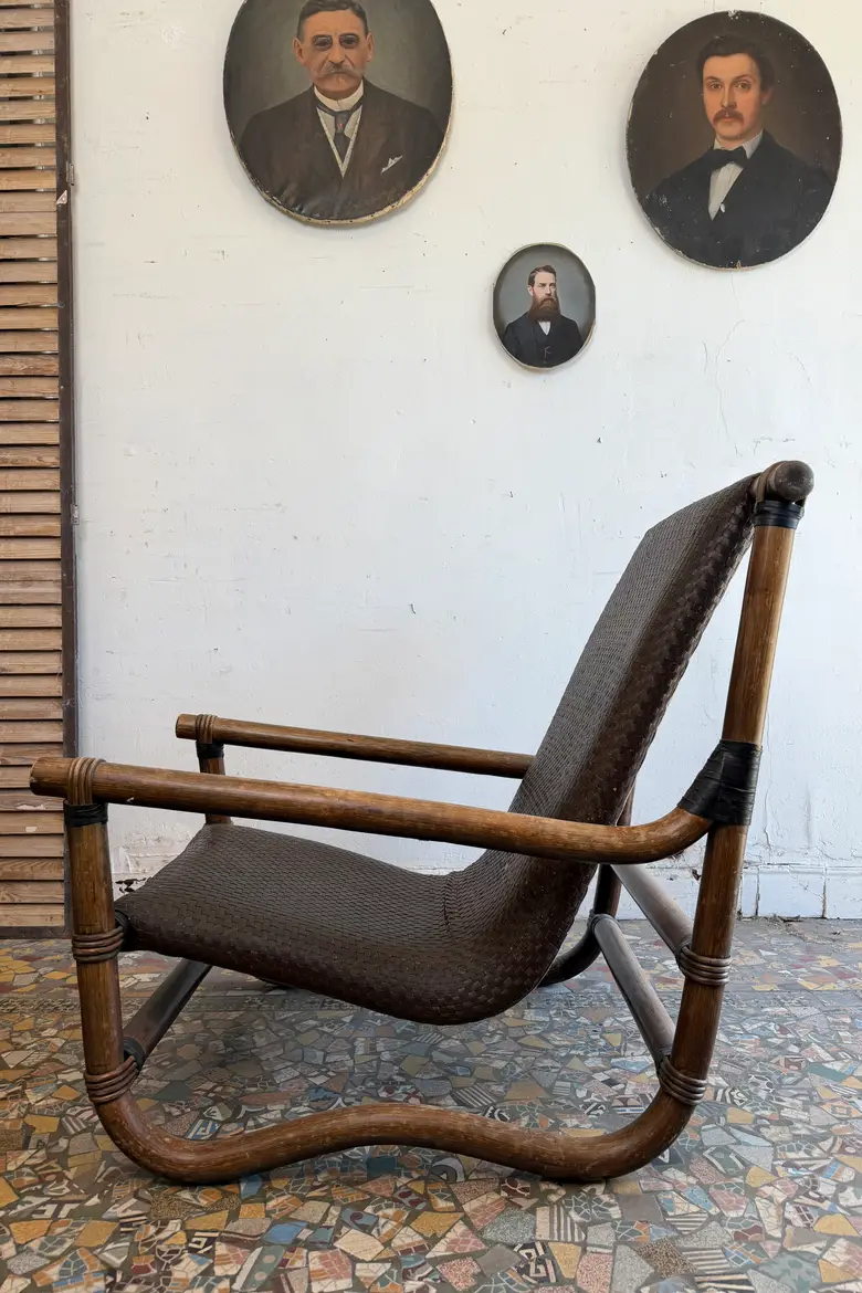 Fauteuil en bambou et cuir tressé – années 70