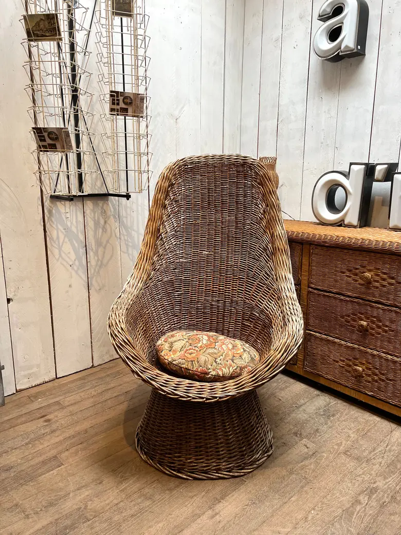Fauteuil en osier à haut dossier 1970