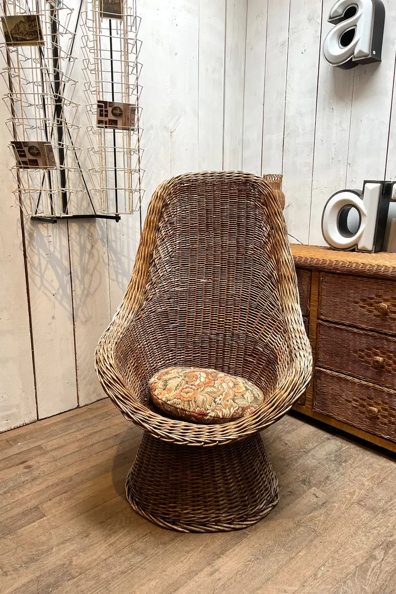 Fauteuil en osier à haut dossier 1970