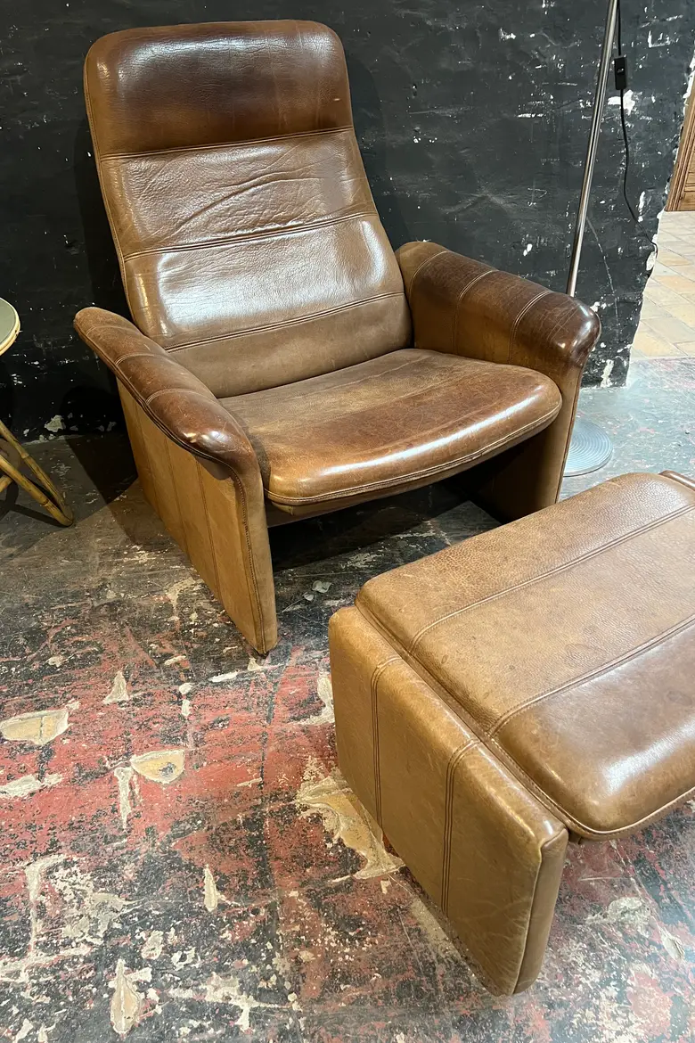 Fauteuil et repose pieds modèle DS50 De Sede 1970