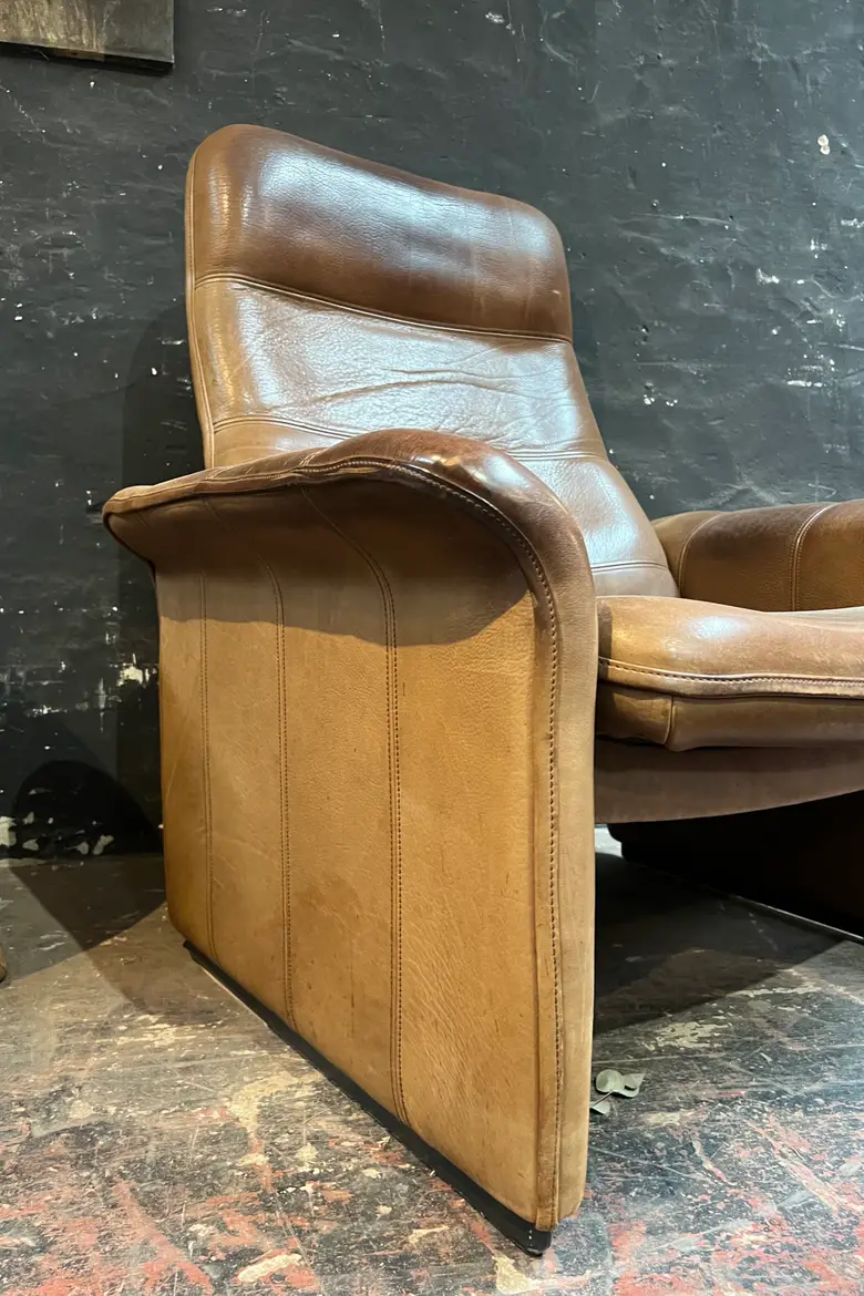 Fauteuil et repose pieds modèle DS50 De Sede 1970