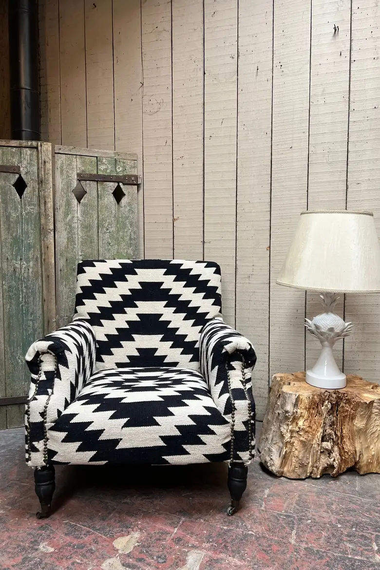 Fauteuil kilim Années 80