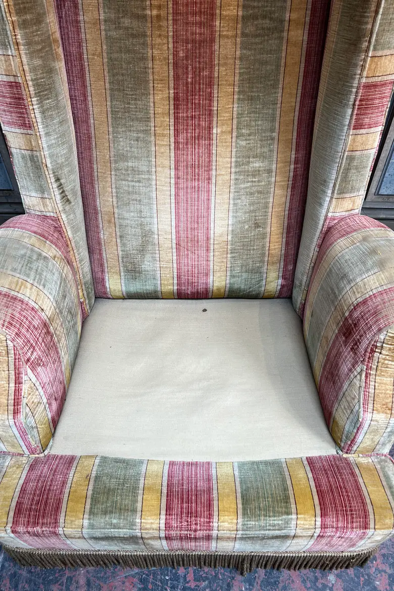 Fauteuil théâtrale à haut dossier