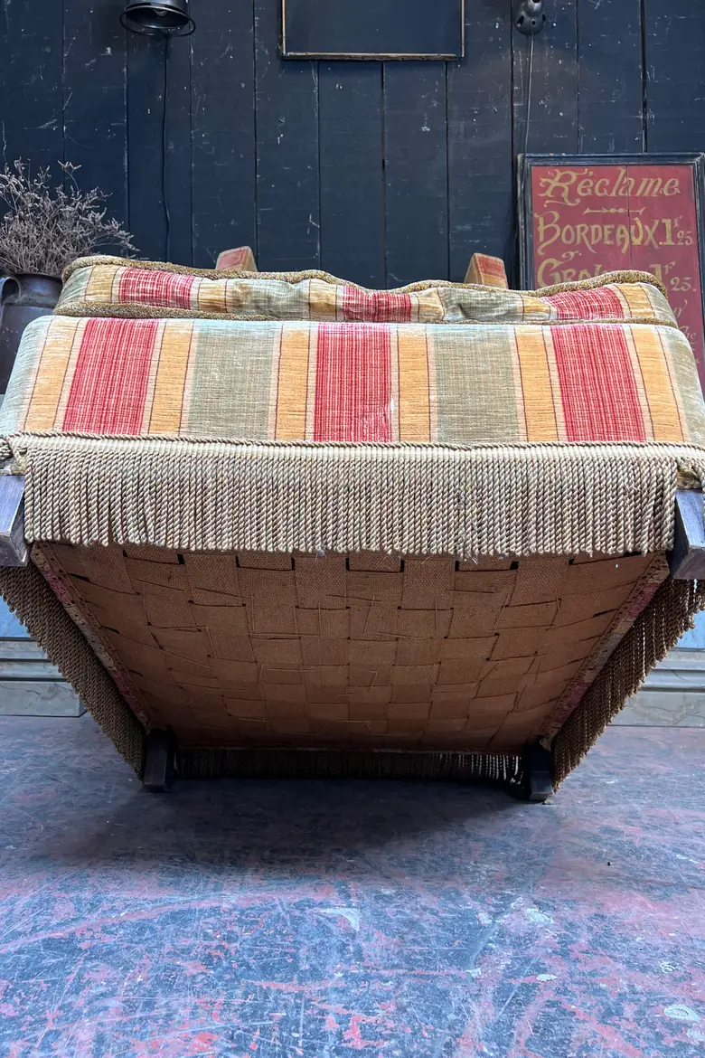 Fauteuil théâtrale à haut dossier