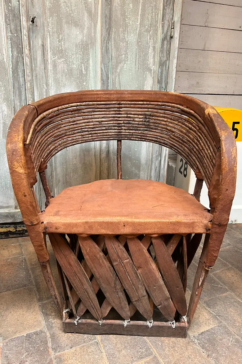 Fauteuils art populaire mexicains Années 70