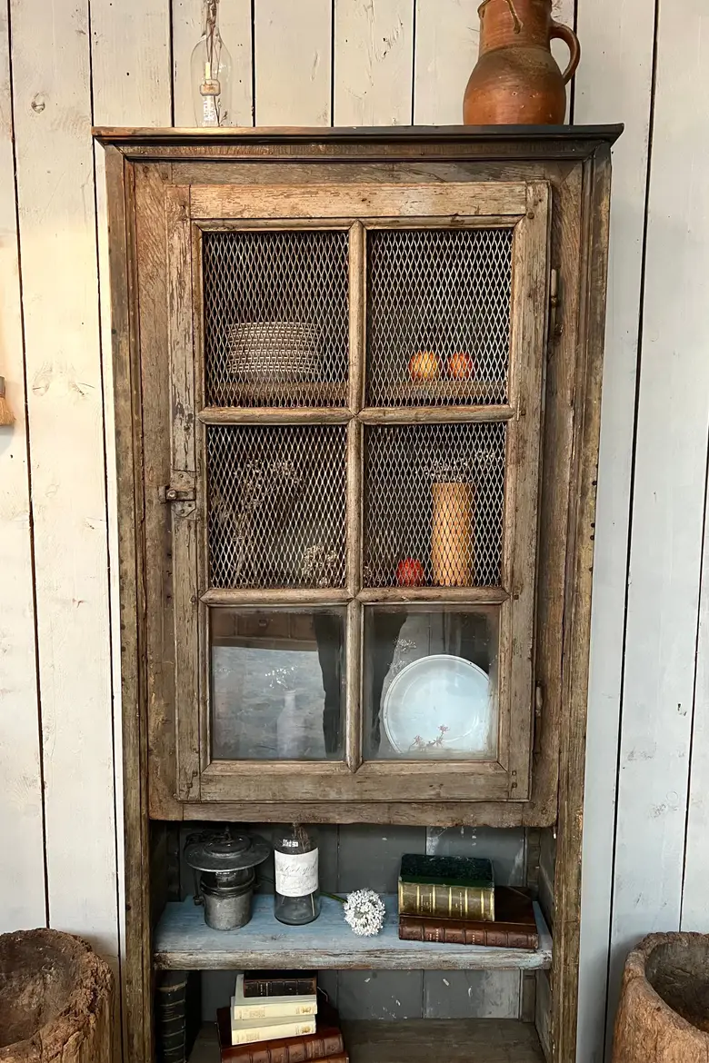Garde manger XVIIIème en chêne