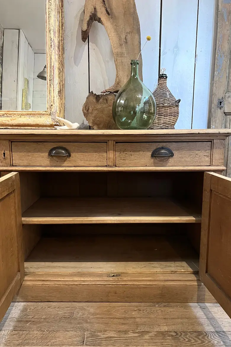 Grand buffet en chêne Début XXème
