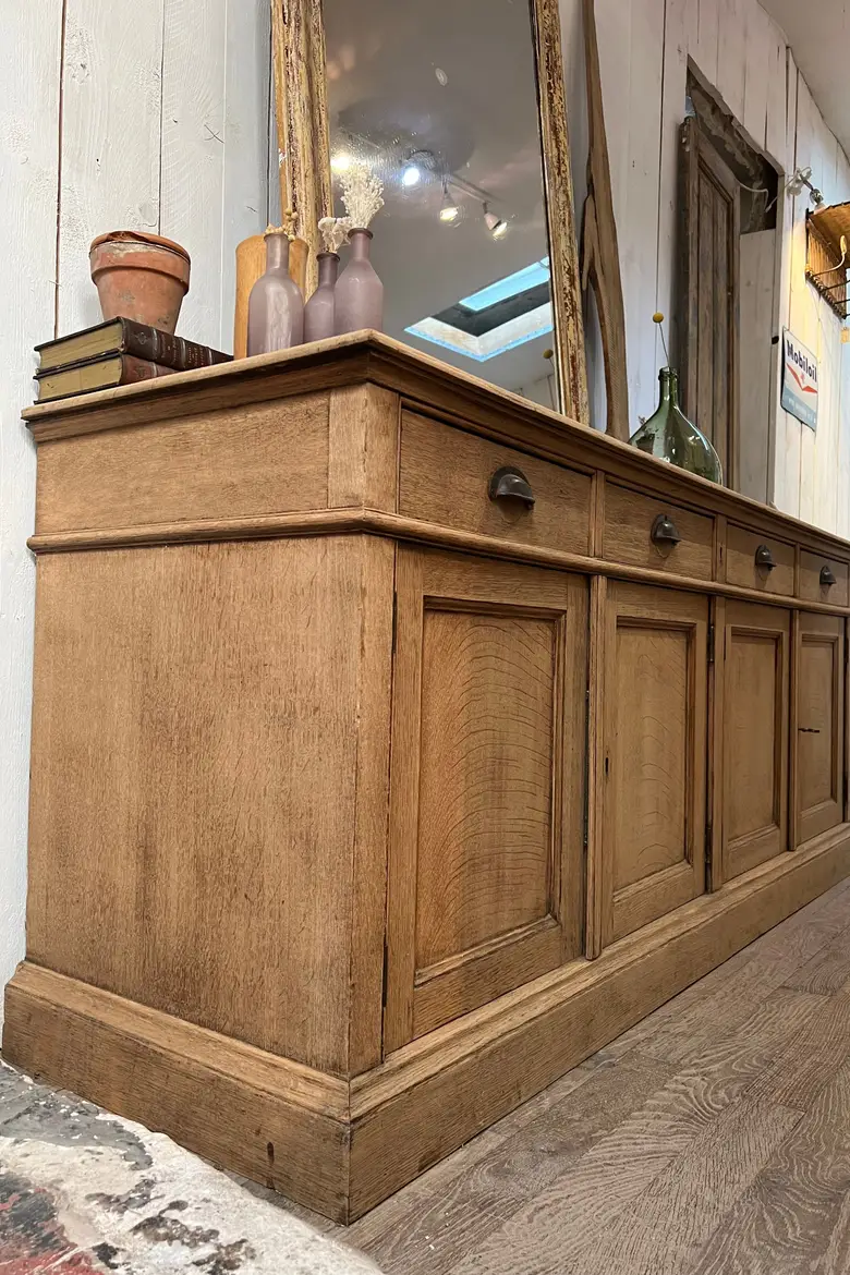 Grand buffet en chêne Début XXème