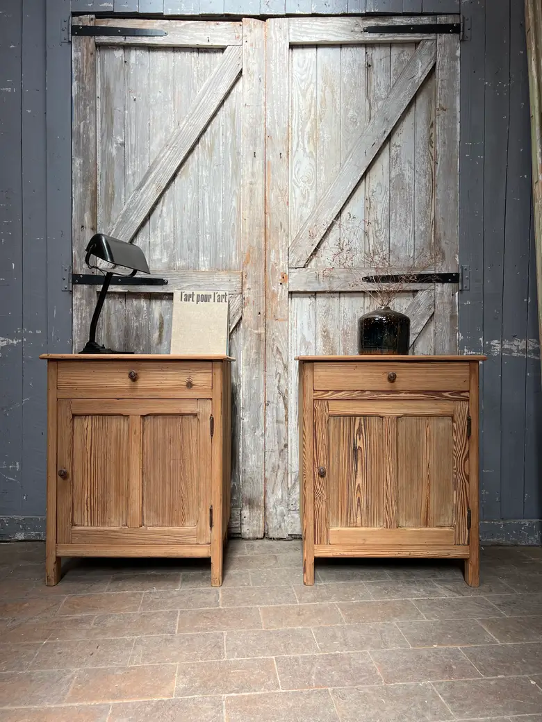 Grand Chevet en Sapin, Meuble d’Appoint, Bois Brut