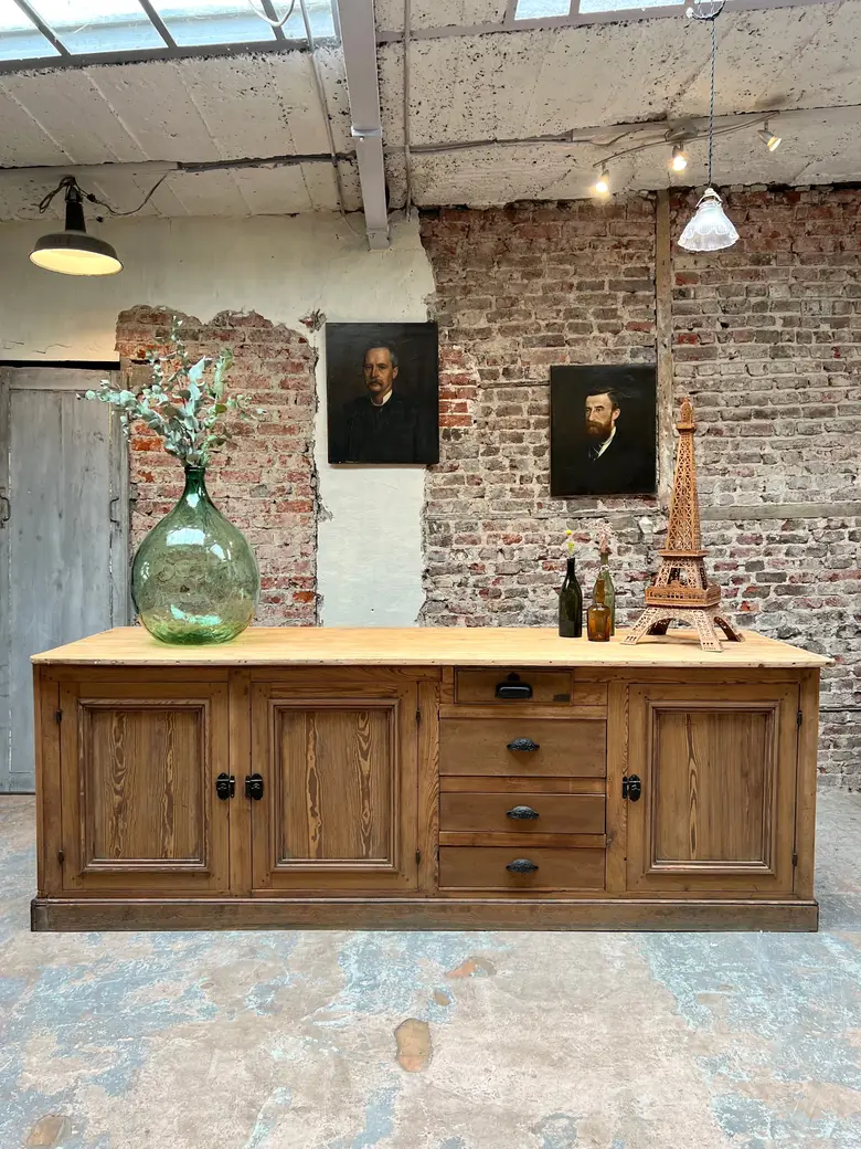 Grand comptoir îlot central en bois Début XXème