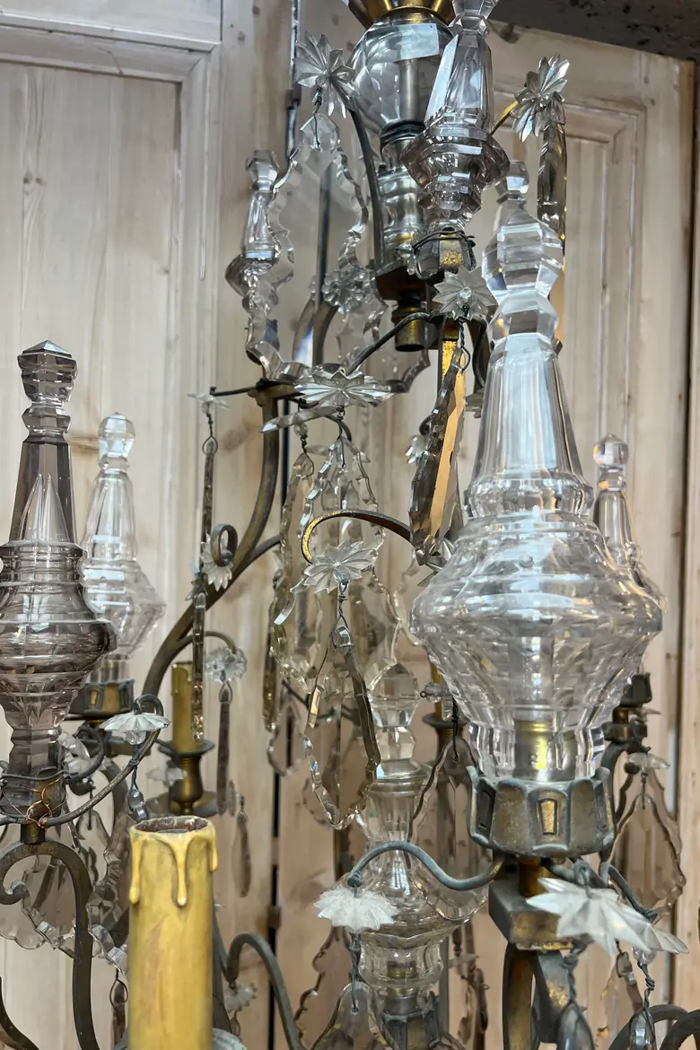 Grand lustre de maison de maître – Début XXe – Style Louis XVI — Grand lustre de maison de maître – Début XXe – Style Louis XVI