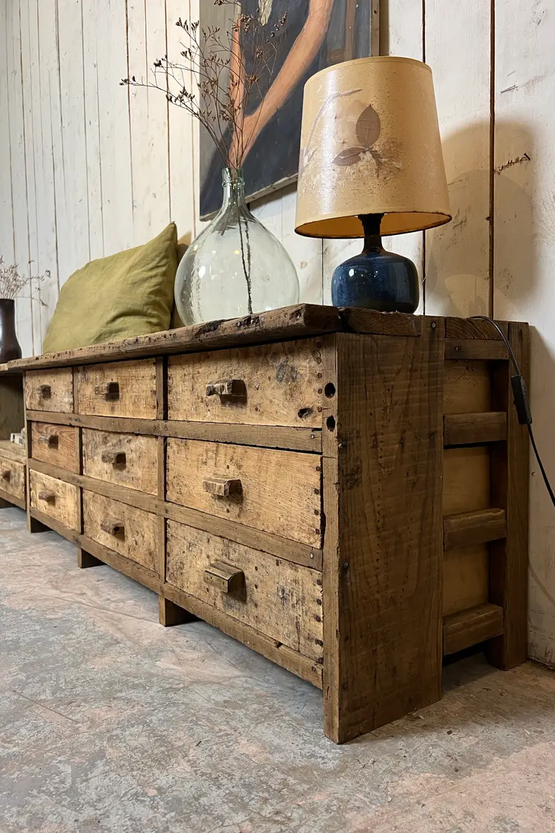 Grand meuble bas d’atelier