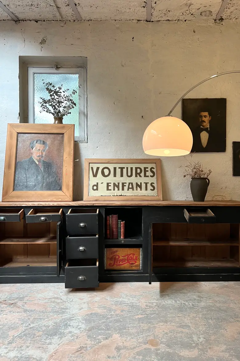 Grand meuble d’atelier