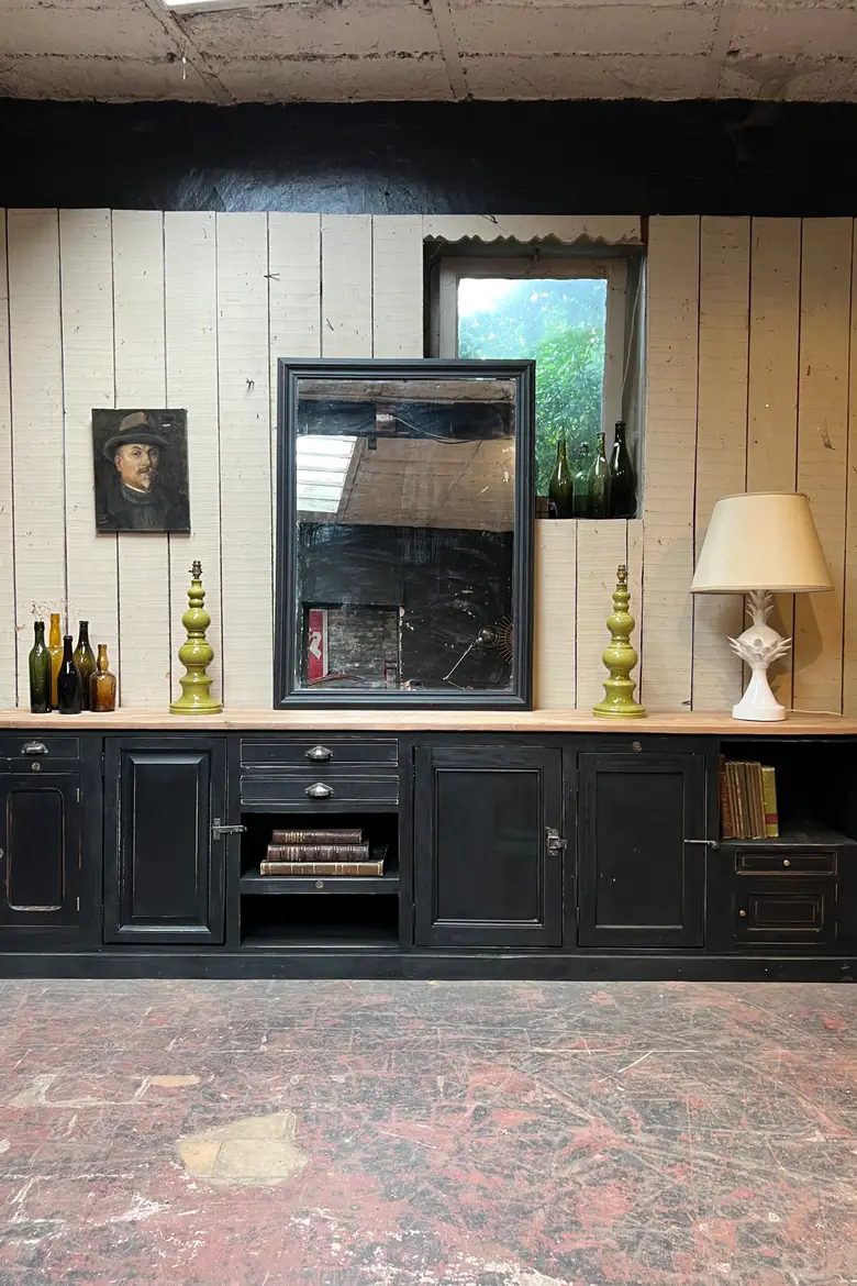Grand meuble d’atelier