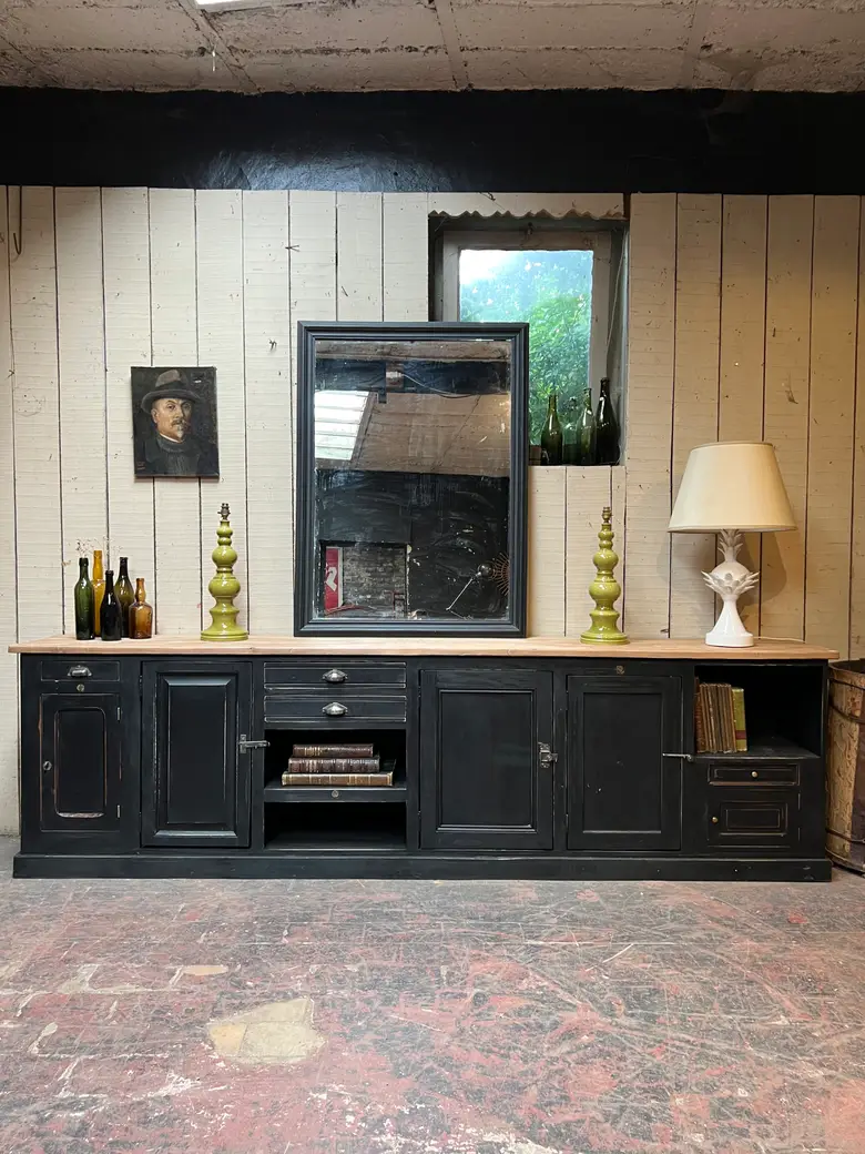 Grand meuble d’atelier