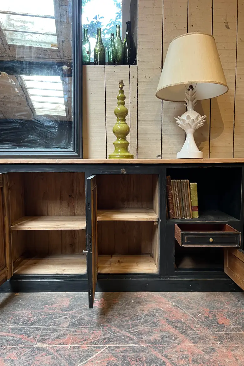 Grand meuble d’atelier