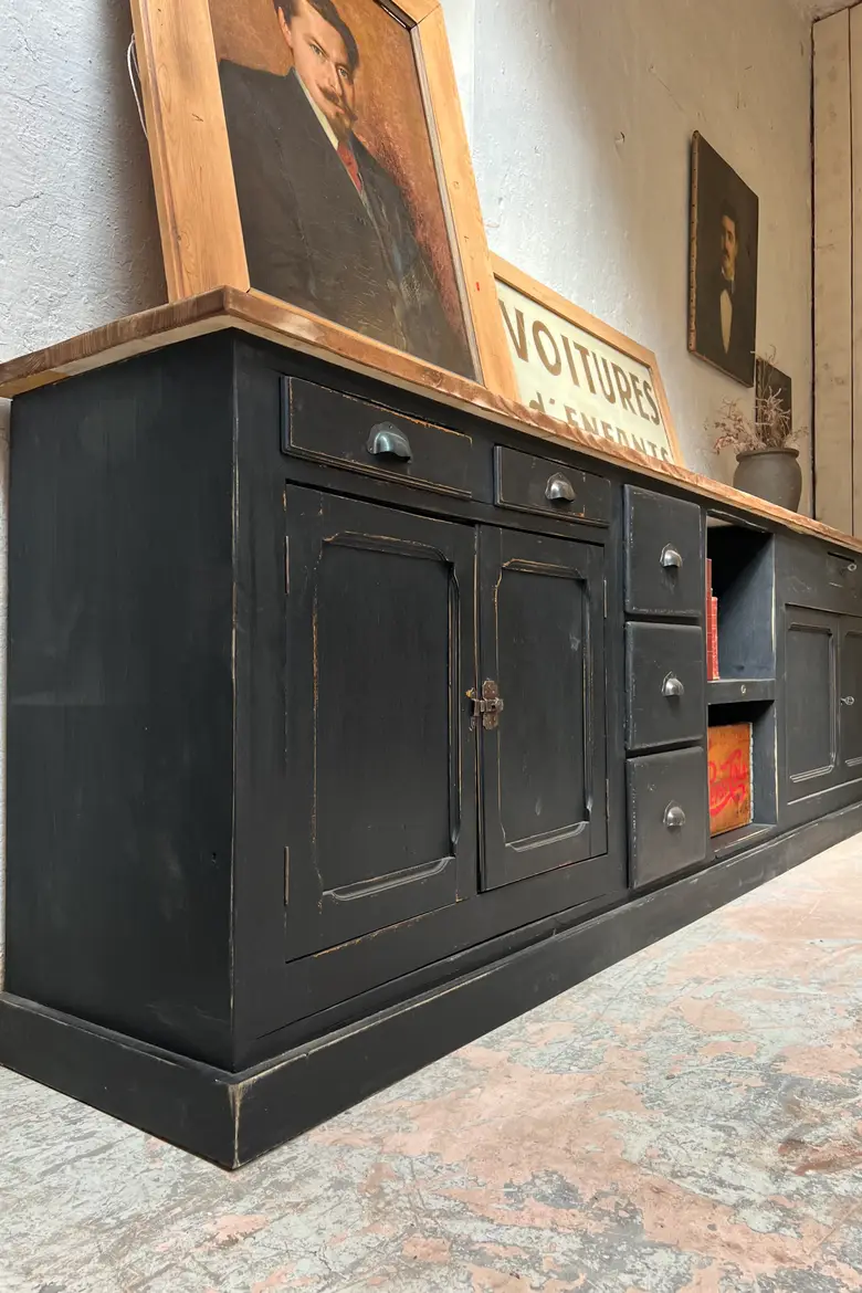 Grand meuble d’atelier