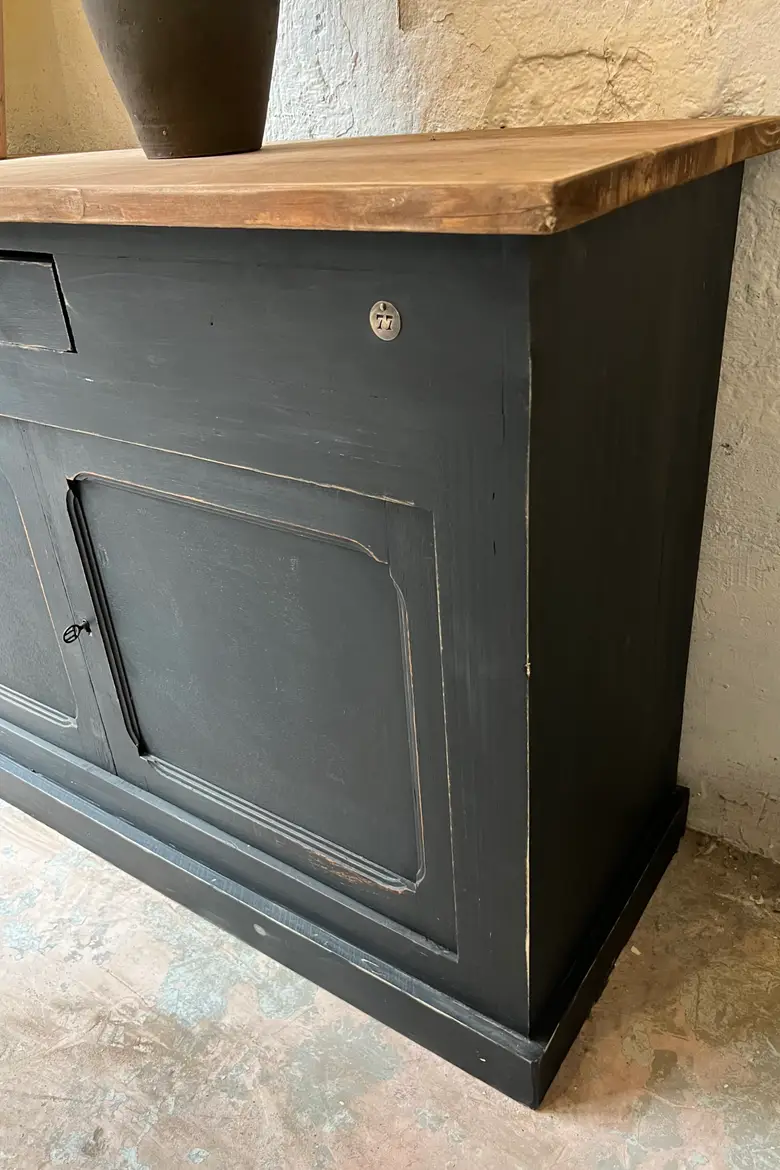 Grand meuble d’atelier