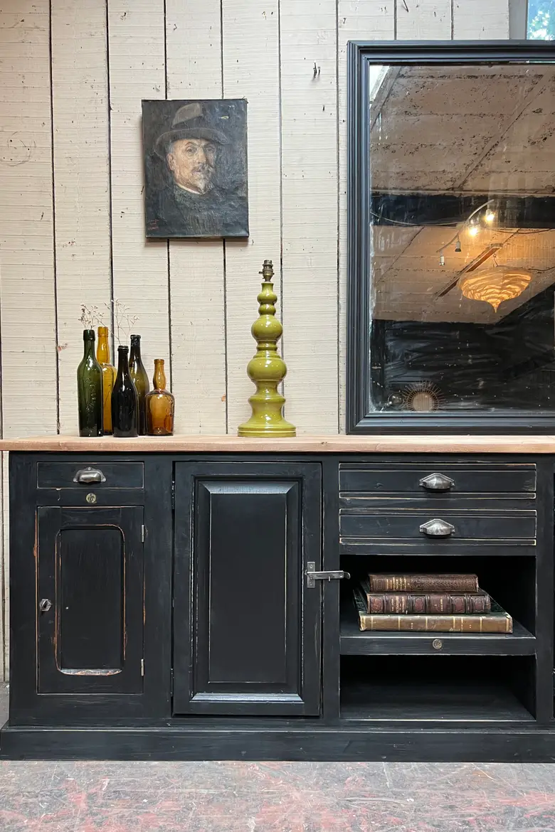 Grand meuble d’atelier