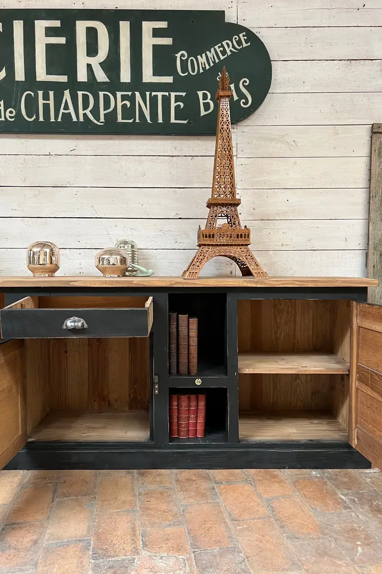 Grand meuble d’atelier en bois