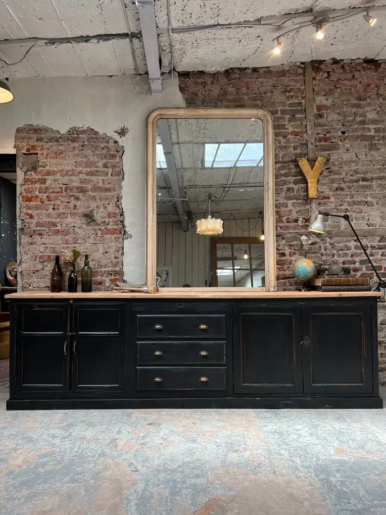 Grand meuble d’atelier en bois