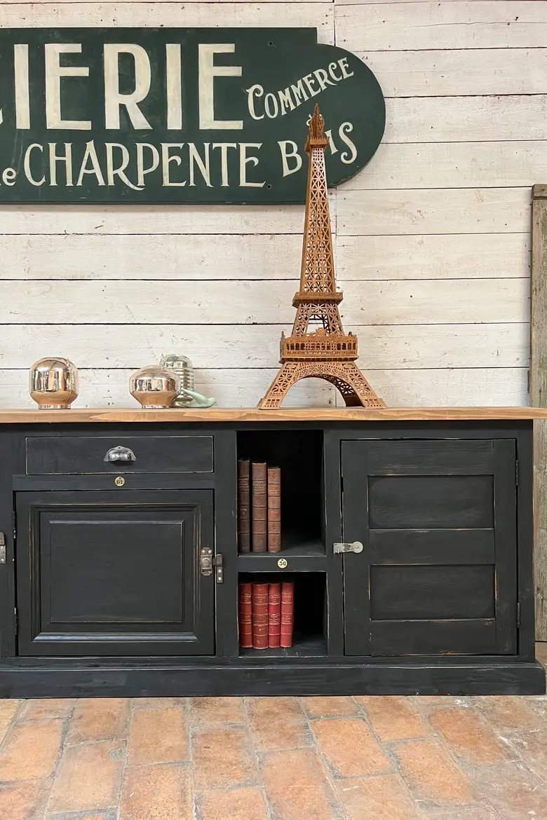 Grand meuble d’atelier en bois